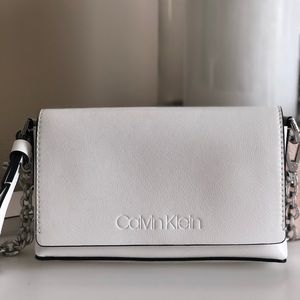 Calvin Klein white bag - brand new!!!